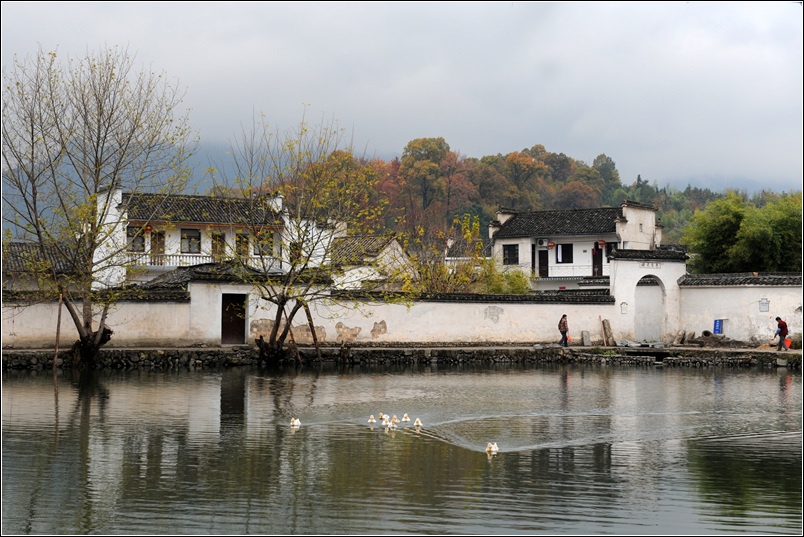 安徽宏村：傳統(tǒng)水墨畫里的中國鄉(xiāng)村
