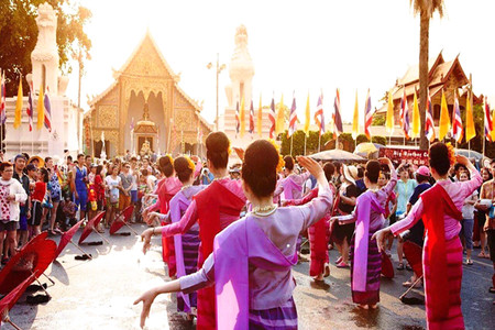 <泰國曼谷-芭提雅5晚7日游>  網紅粉色